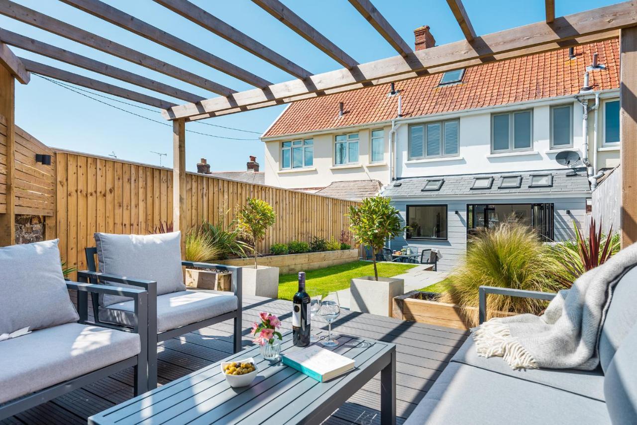 Holly Hayes House Holiday home *